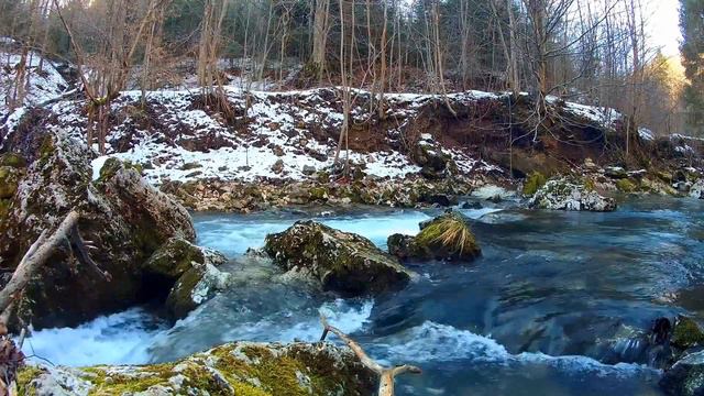 Calming Blue River (Winter). Relaxing Water Sounds. (10 hours). White noise for sleeping. смотреть онлайн