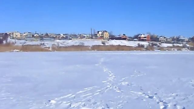 Зима сковала реку льдом рп Ерзовка смотреть онлайн