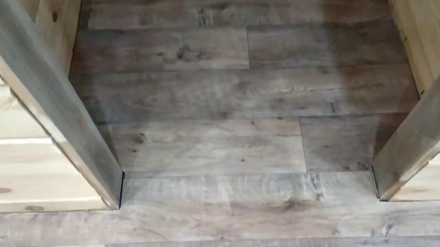Укладка линолеума в доме из бруса на фанеру с полной приклейкой Красноярск смотреть онлайн