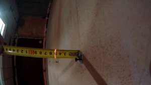 Оштукатуривание стены по маякам по лазеру ч 1