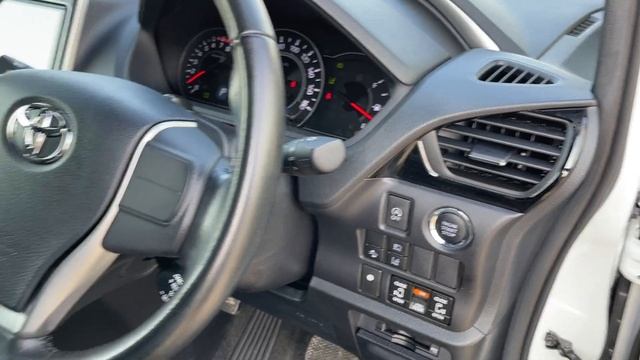 Toyota Voxy ZS KIRAMEKI 2018 - Привёз под Заказ из Японии смотреть онлайн