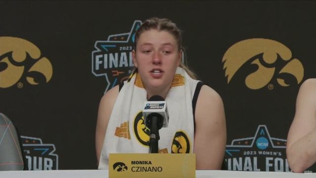 Hawkeyes' Bluder, Clark, Czinano react to title game loss смотреть онлайн