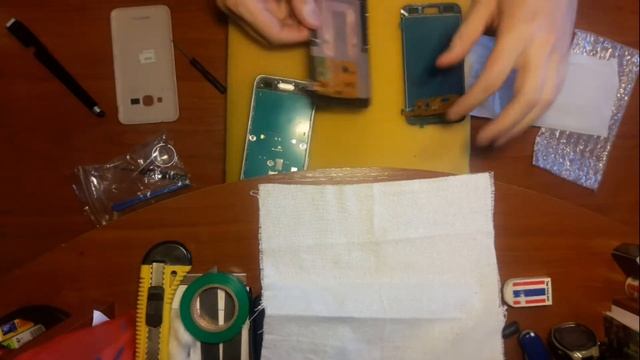 Замена экрана Samsung Galaxy J1 смотреть онлайн