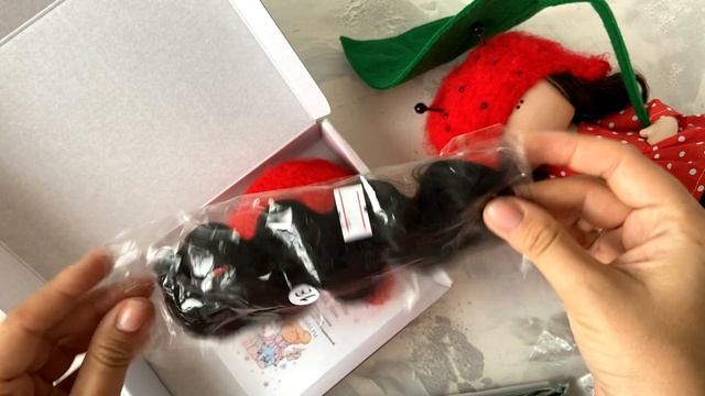 Набор для шитья куклы - текстильная божья коровка Флора | Handmade Fabric Toy смотреть онлайн