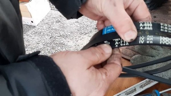 замена приводного ремня на снегооуборочнике Патриот 777 S