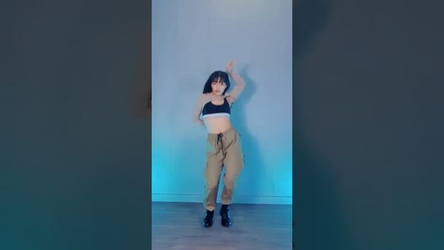 LISA 'MONEY' CHORUS DANCE TUTORIAL | VERTICAL VIDEO (slow & mirrored) смотреть онлайн