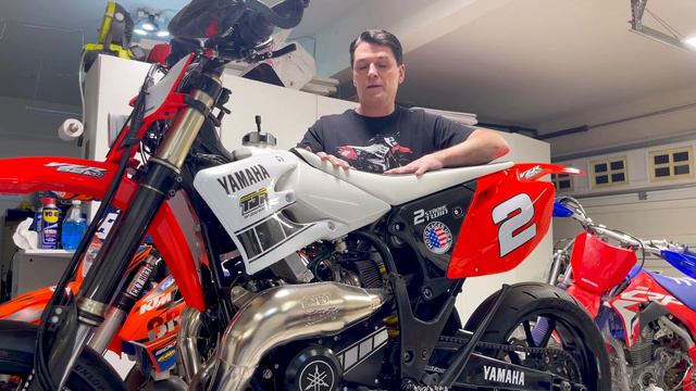 Motoracer USA YZR 521 sm 100 Horsepower 2 Two Stroke Yamaha Banshee Supermoto Walk-around YZ450F TD смотреть онлайн