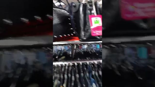 Оформляем загранпаспорт ребенку//гуляем по магазинам//забрели в игровую комнату//часть 1 смотреть онлайн