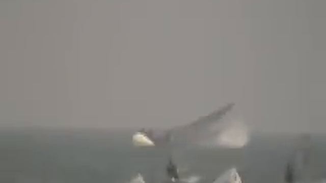 Яхта в момент брочинга ( broaching ). смотреть онлайн