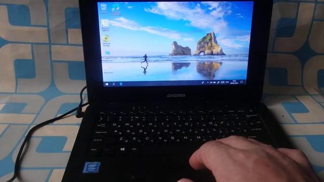Ноутбук на 10 дюймов всего за 10 000 рублей DIGMA EVE 100 смотреть онлайн