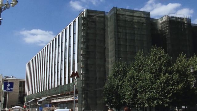 Молебен пред Страстной иконой Божией Матери, на исторической территории Страстного монастыря. смотреть онлайн