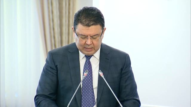 О привлечении инвестиций в нефтегазовую отрасль страны (К. Бозумбаев) смотреть онлайн