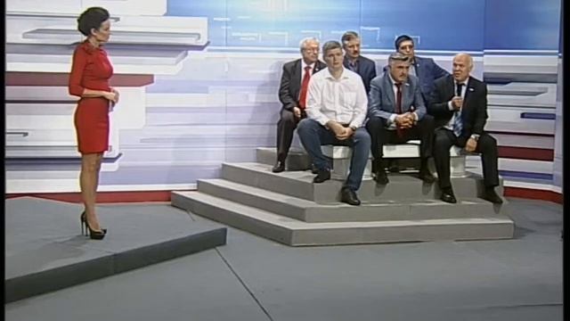 «Первый Ярославский» спустя час после закрытия избирательных участков начал подводить итоги выборов смотреть онлайн