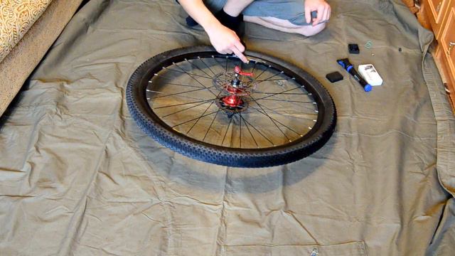 Замена велопокрышки INNOVA на ARISUN