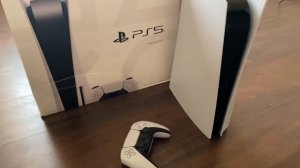 «Серые» Sony PS5. Зелёный экран смерти PlayStation 5.