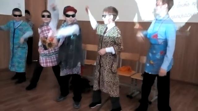8 марта у нас в школе бабушки старушки смотреть онлайн