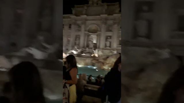 Фонтан Треви. La fontana di Trevi. смотреть онлайн