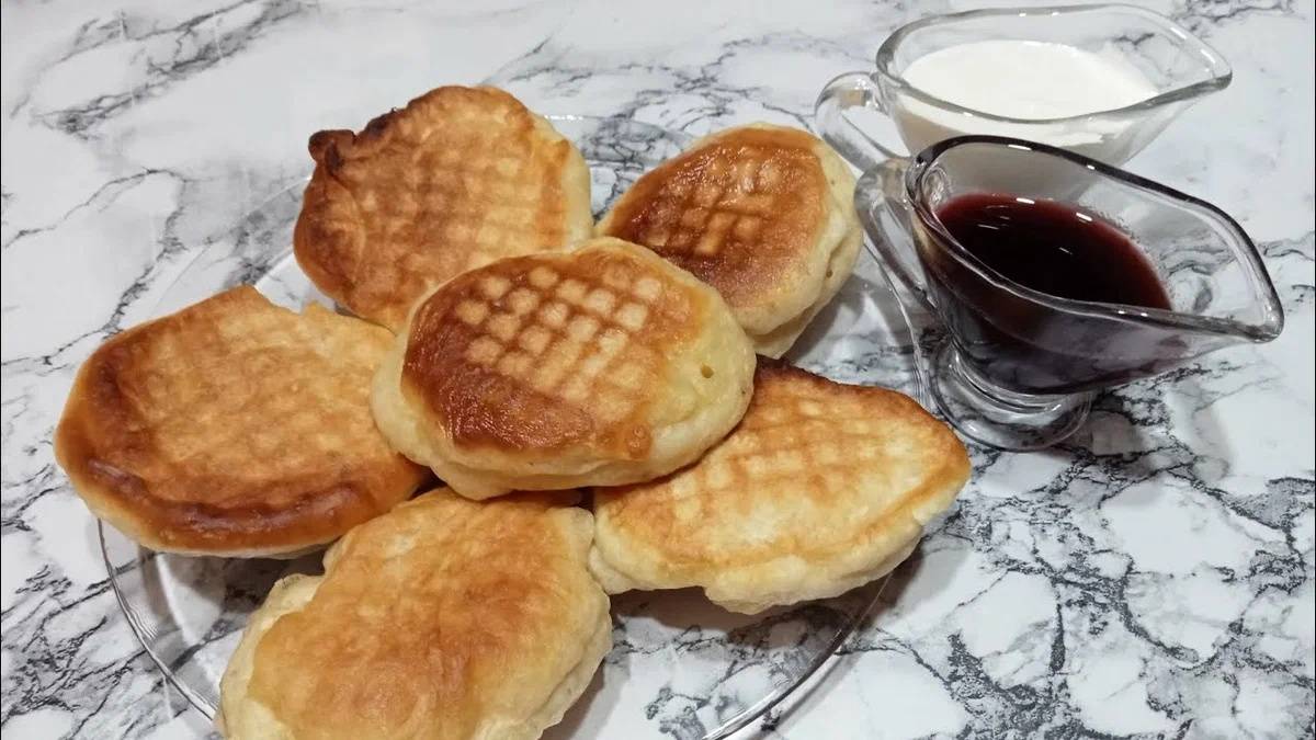 Пышные оладьи на ряженке, как у бабушки смотреть онлайн