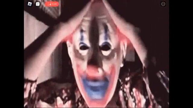 если вы зайдете игру роблокс по имени TDD3 и нужно написать ?iloveyou и у вас будет картина клоуна. смотреть онлайн