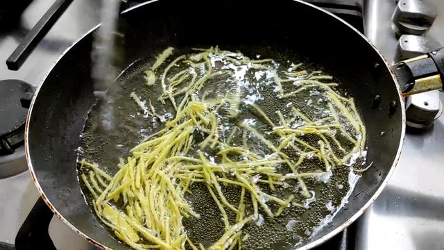 Необычный, очень вкусный, эффективный салат "Муравейник" смотреть онлайн