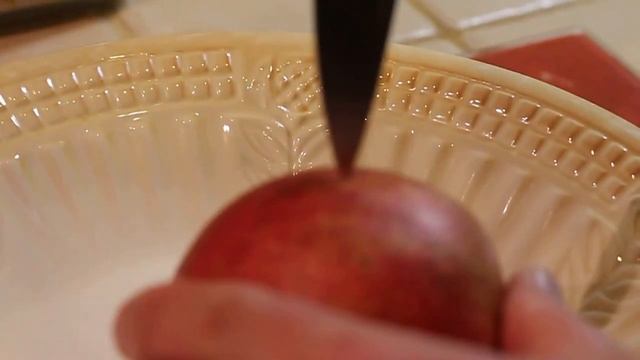 Как получить гранатовый сок без соковыжемалки?(FAIL) смотреть онлайн