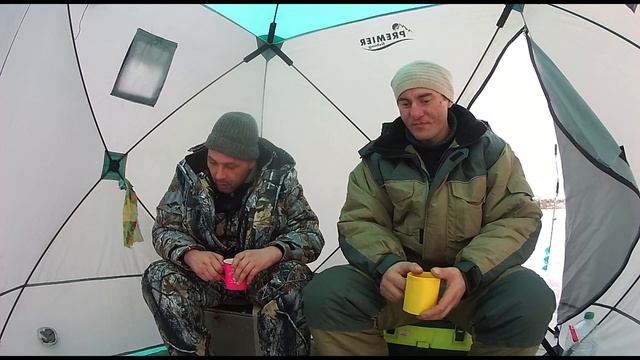 ЗИМНЯЯ РЫБАЛКА!!!Ловля подлещика...Озернинское Водохранилище (2 часть) смотреть онлайн