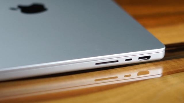 MacBook Pro 14’’ Silver Vs Space Grey