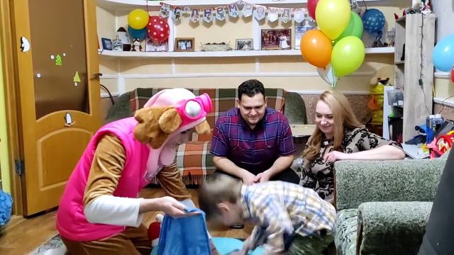 день рождения. Эрику 4 годика! часть 1 смотреть онлайн