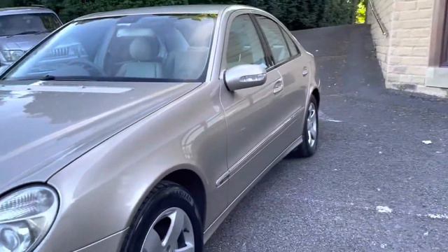 Mercedes-Benz E Class 3.2 E320 Avantgarde 4dr смотреть онлайн