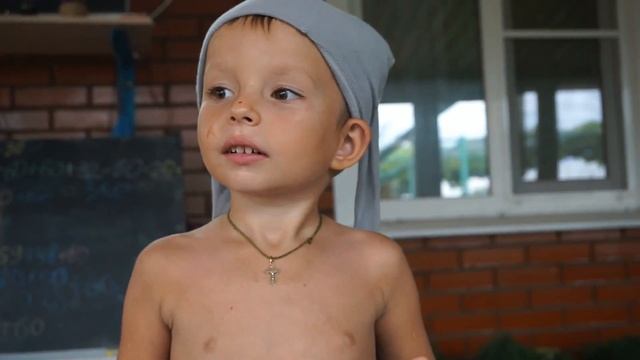 1 июля 2016 / вяжем / детки играют / Женева / яблочный пирог / борщ / Хуторянка смотреть онлайн