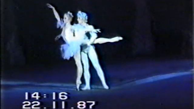 Антонова Наталья - А.Кириченко. "Золушка" Одесский театр оперы и балета 1987г. смотреть онлайн