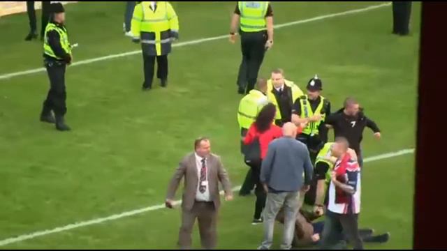 Hull KR V Salford Million Pound Game SHOCKING Scenes Fighting On The Pithc