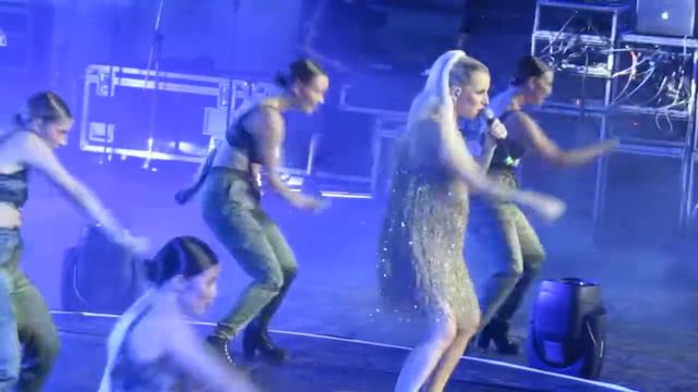 Poli Genova - No More (Arena Ancient theater Plovdiv - 30-07-21) смотреть онлайн