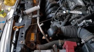 ТОЙОТА ИСИС как поменять масло в двигателе 2ZR 1 8