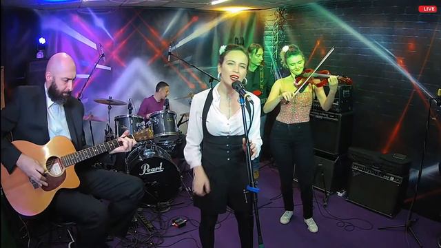 Волшебное исполнение мировых хитов от EVERGREENS band ( All I Could Do Was Cry ) смотреть онлайн