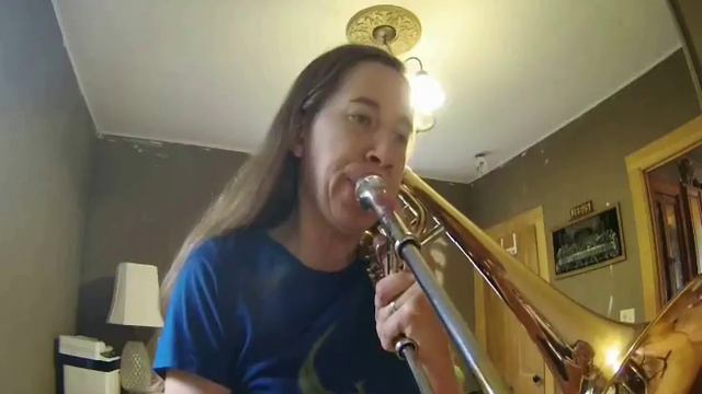 Page 18 - Rubank Intermediate Method for Trombone or Baritone - Gavotte in F Major смотреть онлайн