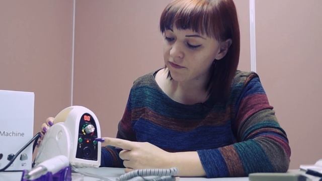 ОООчень классный аппарат для маникюра и педикюра, обзор мощного зверя) смотреть онлайн