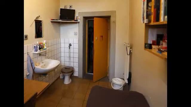 20 самых комфортных и ужасных тюрем в мире смотреть онлайн