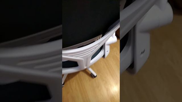 КРЕСЛО С ОЗОН смотреть онлайн