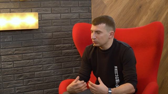 "Почему от вас не уходят?" - секреты мотивации персонала / Сергей Вайнилович - Интервью смотреть онлайн