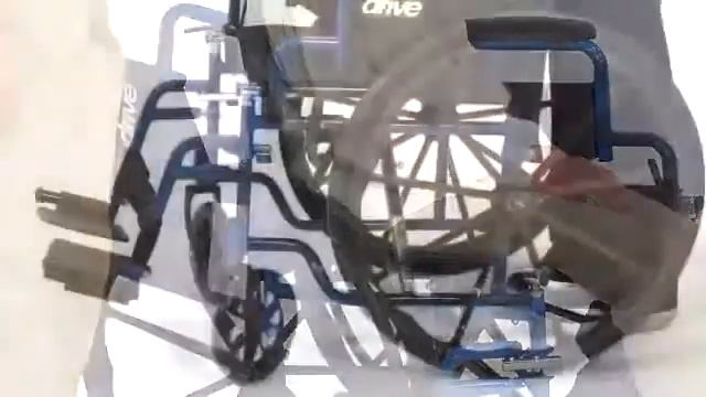 Drive Blue Streak Single Axle Wheelchair смотреть онлайн