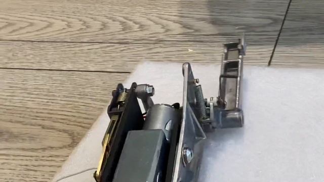 Редукторный узел прижимного механизма Электроника-004. смотреть онлайн