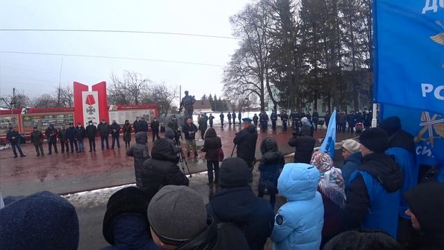 УВАРОВО ОТКРЫТИЕ ПАМЯТНИКА ЗАЩИТНИКАМ ОТЕЧЕСТВА ПОСВЯЩАЕТСЯ смотреть онлайн