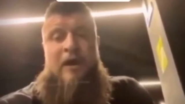 Не надо ничего,ты наш брат, 2 куры гриль и 2 апельсиновых сока смотреть онлайн