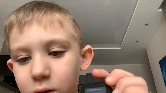 Умные часы для детей Aimoto Kid маленького размера с GPS-трекером - обзор смотреть онлайн