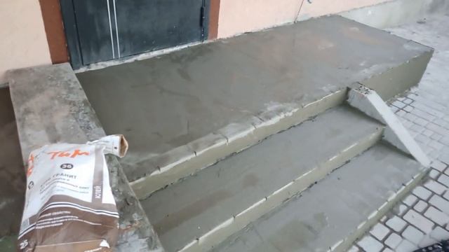 Кировская керамика Крыльцо из плитки Керамогранит глазурованный Лава 45х45 смотреть онлайн