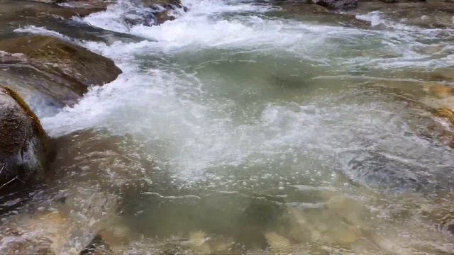Sounds of a Mountain River after a Spring Rain смотреть онлайн