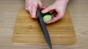 Техника нарезки огурца Кацура муки 4 способа. Соломка из огурца. Как нарезать огурец соломкой?