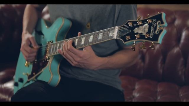 D'Angelico Excel DC Demo смотреть онлайн