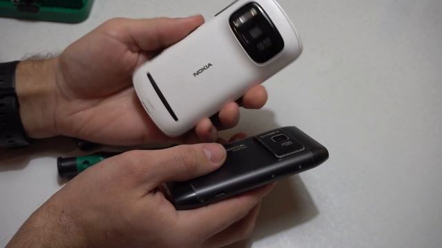 Меняю дисплей на своём старом смартфоне Nokia N8 смотреть онлайн